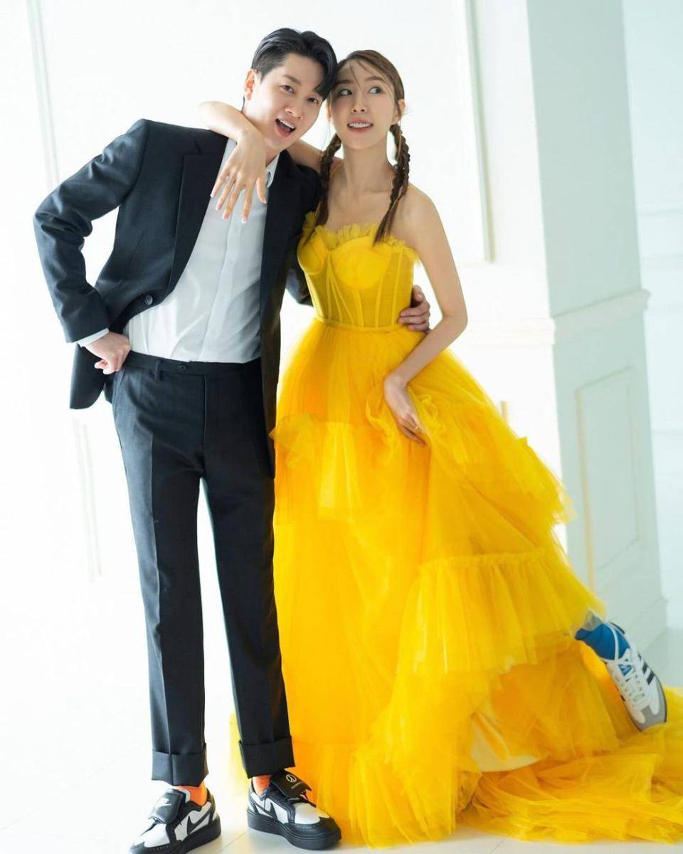 potret prewedding model Jeon Sun Hye dan Aktor Ahn Soon Yong (instagram.com/ansoonyong)
