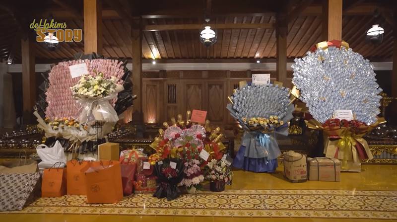 kado ulang tahun Soimah (YouTube.com/ deHakims Story)
