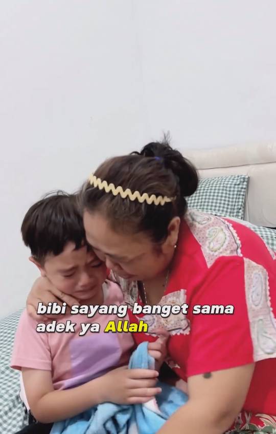Bella Shofie hadiahkan ART umrah (Instagram.com/bellashofie_rigan)
