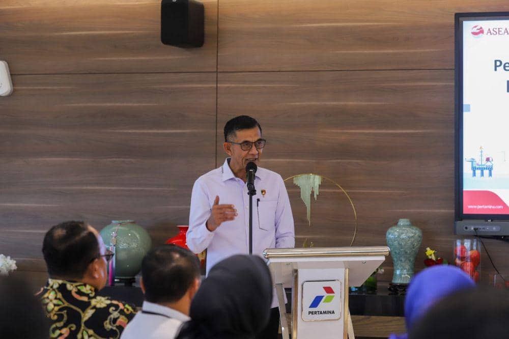 Direktur Tindak Pidana Tertentu Bareskrim Brigjen Pol. Hersadwi Rusdiyono menyampaikan sambutan yang mewakili Kepala Badan Reserse Kriminal (Kabareskrim) Polri Komjen Wahyu Widada dalam acara Apresiasi Dirut Pertamina kepada Tim Bareskrim Mabes Polri di Executive Lounge Lt. 21, Grha Pertamina pada Rabu, 4 Oktober 2023. (Dok. Pertamina)