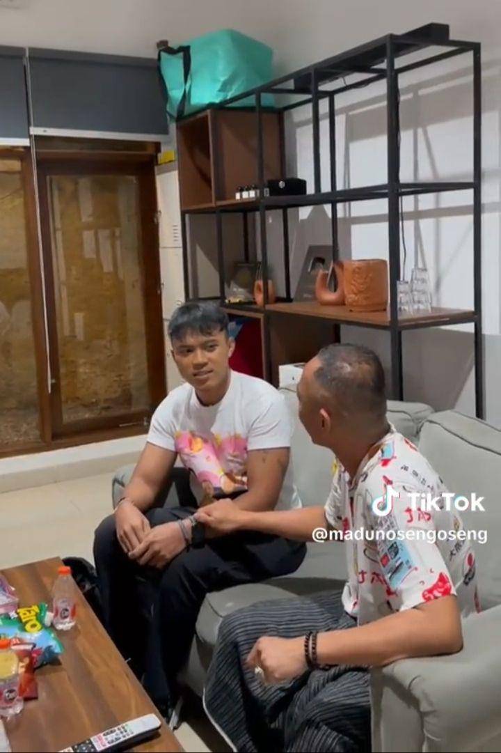 Bang madun bertemu Juju (Tiktok.com/madunosengoseng)