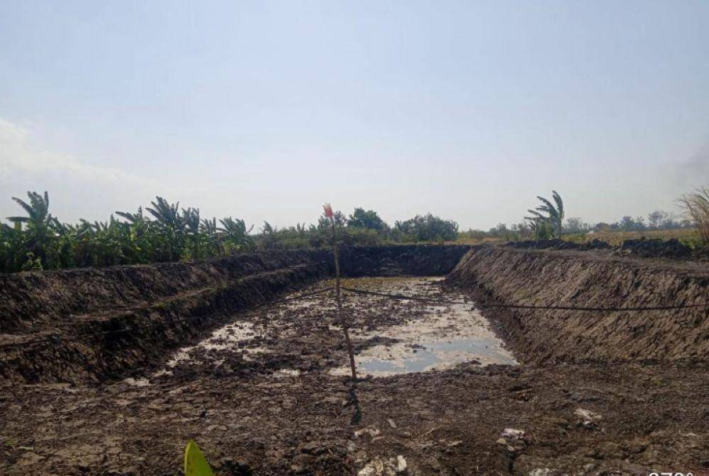 Kementerian Pertanian (Kementan) melalui Direktorat Jenderal Prasarana dan Sarana Pertanian (PSP) membangun embung geomembran di tiga kecamatan di Kabupaten Tegal, yakni di Kecamatan Suradadi, Dukuhturi, dan Kecamatan Bumijawa. (dok. Kementan)