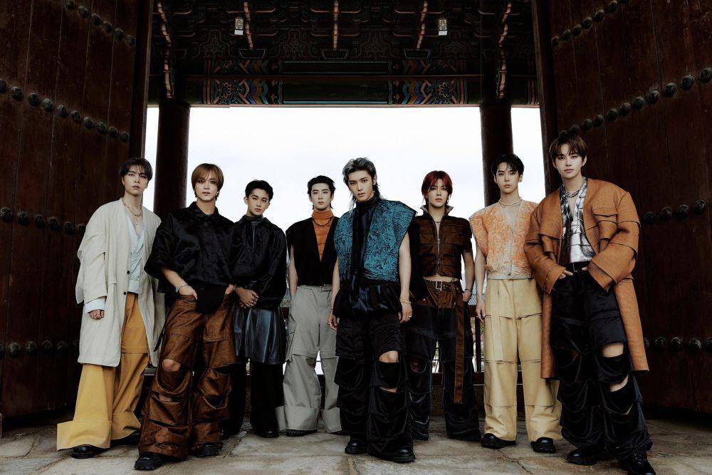NCT127 (twitter.com/NCTsmtown_127)