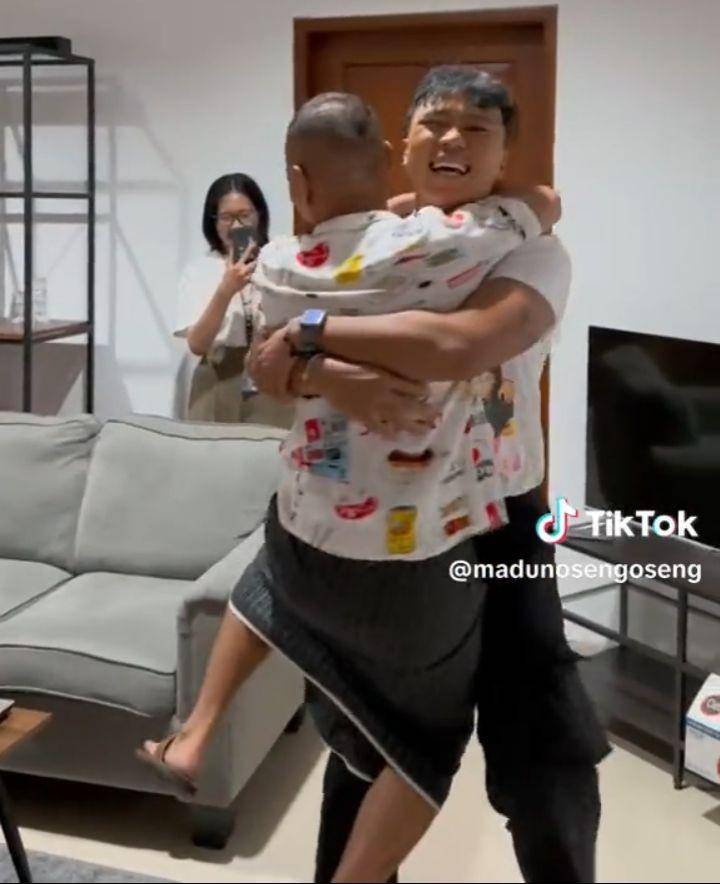 Bang madun bertemu Juju (Tiktok.com/madunosengoseng)