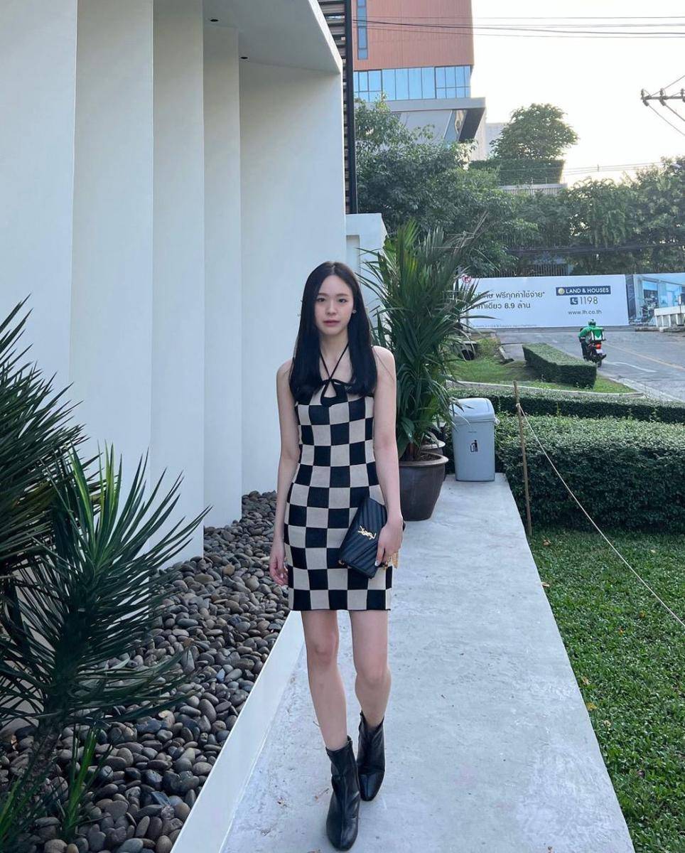 June Wanwimol (Instagram.com/junewanwimol19)