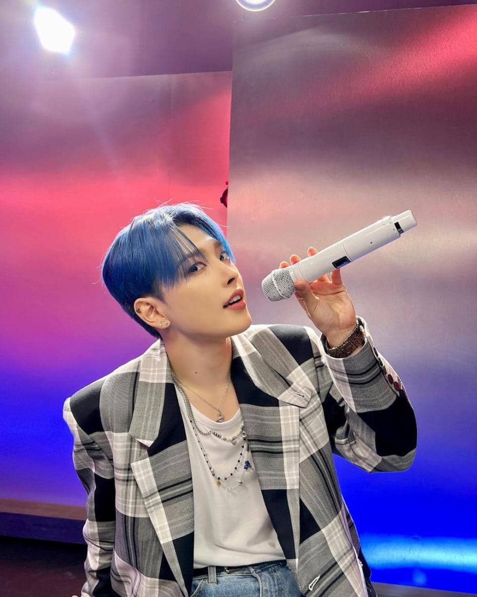 warna rambut ala Hongjoong ATEEZ (instagram.com/ateez_official_)
