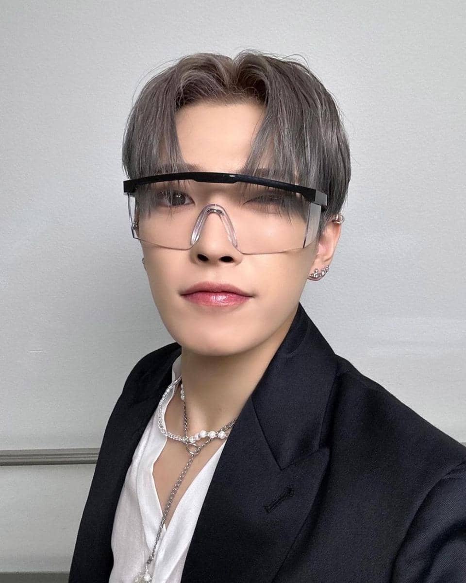 warna rambut ala Hongjoong ATEEZ (instagram.com/ateez_official_)