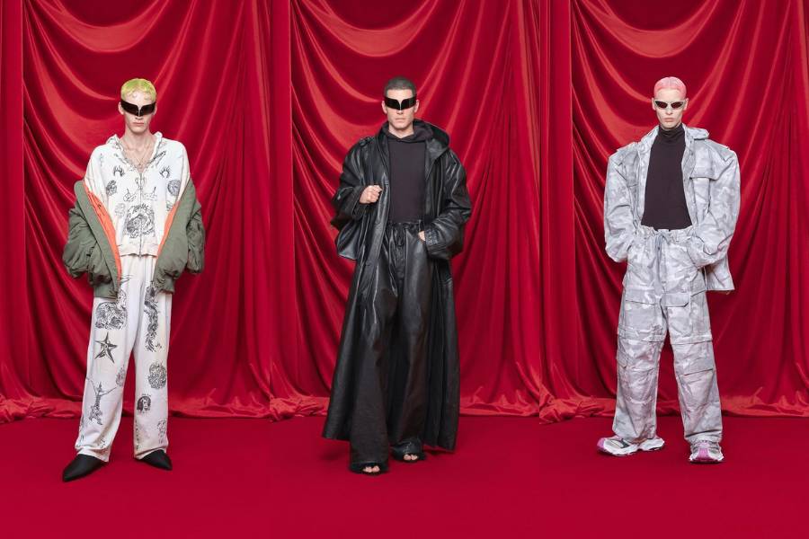 Koleksi kasual bergaya edgy dari Balenciaga di Paris Fashion Week 2023 (instagram.com/balenciaga)