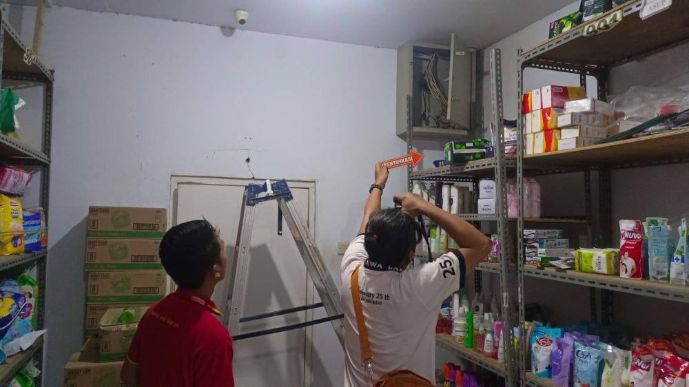 Dibobol Maling, Uang Rp130 Juta Raib di Mini Market Bandung Barat