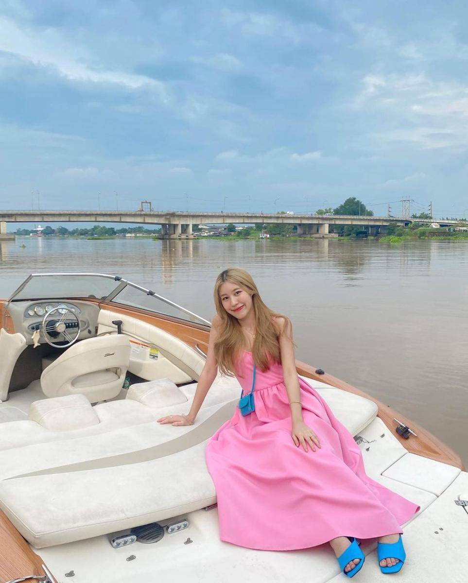 Ciize Rutricha Phapakithi (instagram.com/ciizezphr)