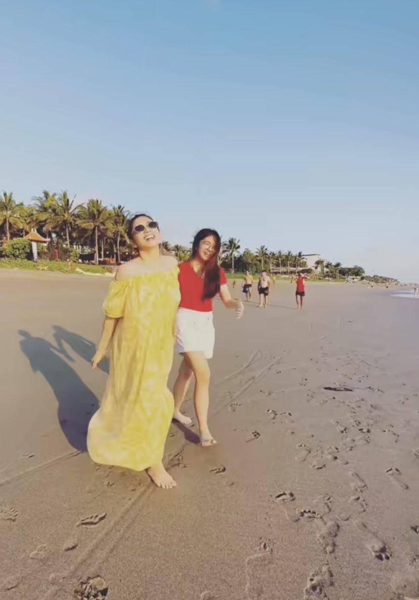 potret Angel Karamoy liburan di Bali bersama kedua anaknya (Instagram.com/realangelkaramoy)