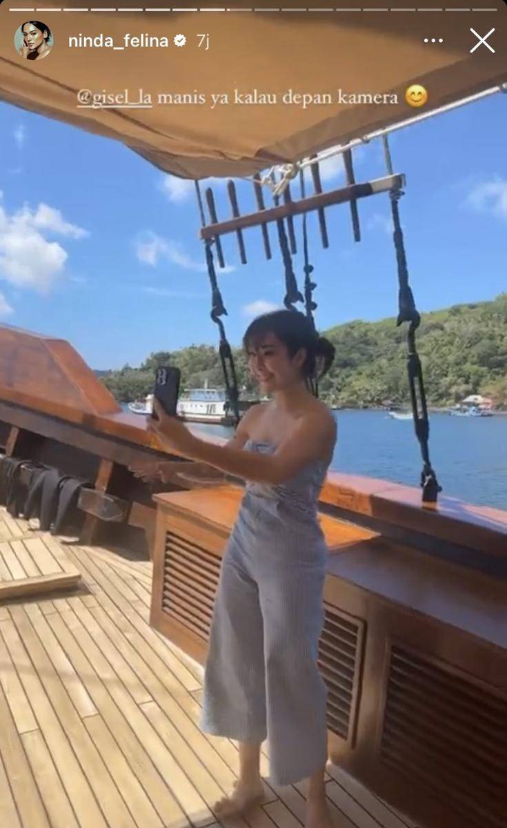 potret Gisel liburan ke Banda Neira (Instagram.com/ninda_felina)