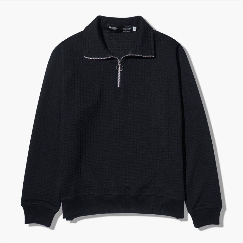 ilustrasi jaket half zipper (tokopedia.com)