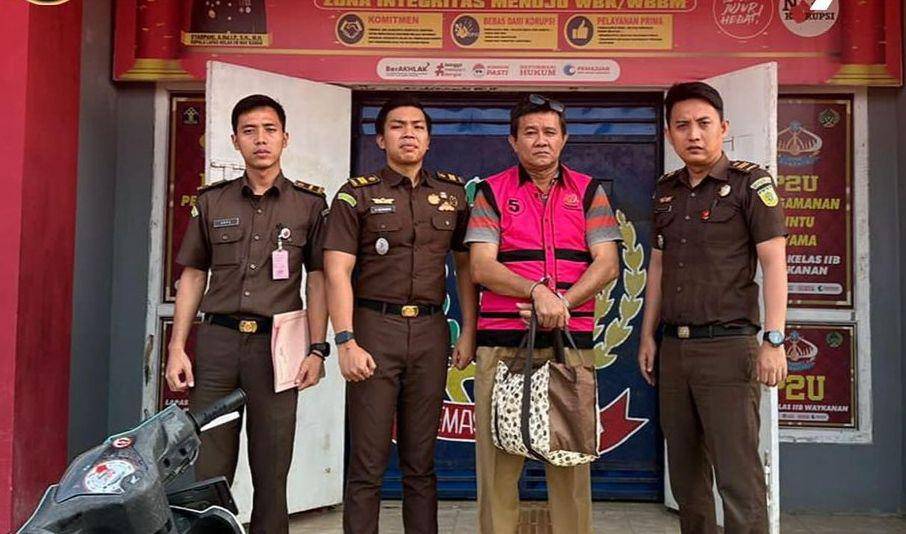 Penetapan tersangka korupsi pengelolaan dana Pemkab Korpri Rp2,264 miliar. (DOK. Kejari Way Kanan).