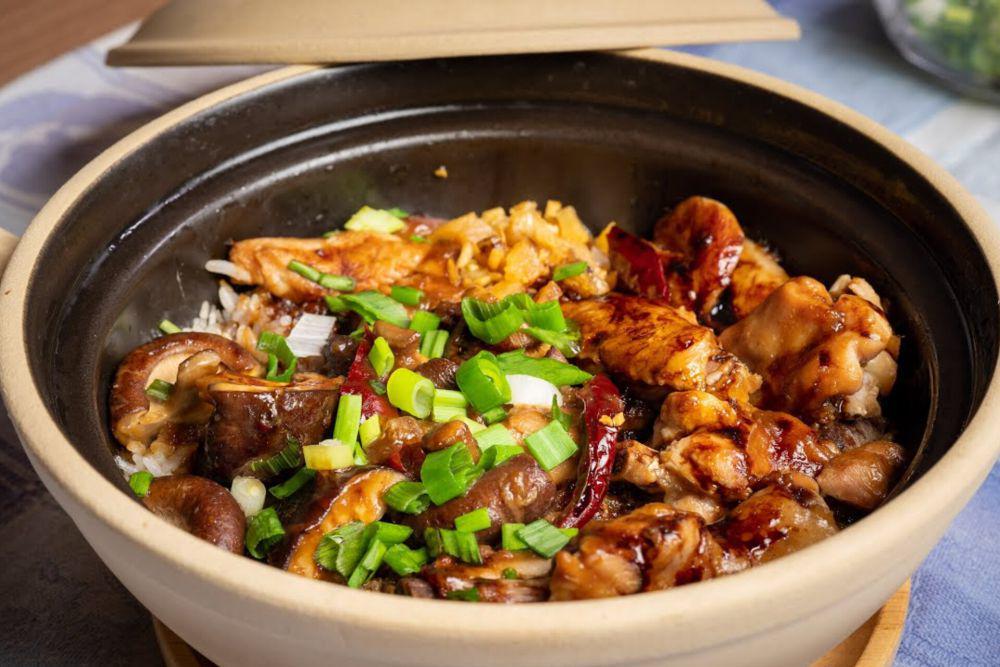 Resep Nasi Ayam Claypot yang Wangi Aromatik dan Berkerak