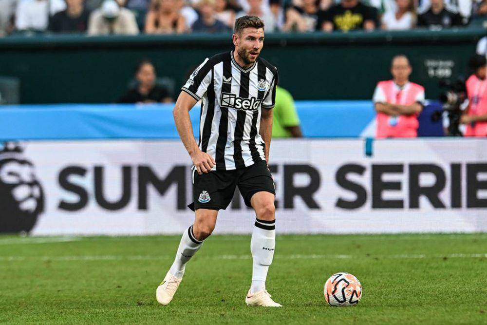 Paul Dummet merupakan pemain jebolan akademi Newcastle United. (nufc.co.uk)