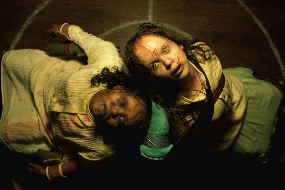 Lidya Jewett dan Olivia O'Neill dalam film The Exorcist: Believer (dok. Universal Pictures/The Exorcist: Believer)