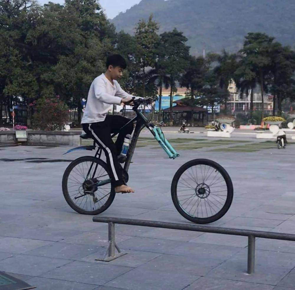momen jatuh dari sepeda (reddit.com/ddunkyy)