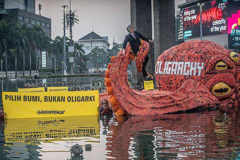 Greenpeace Minta Polisi Bebaskan Aktivis yang Ditangkap Saat Demo