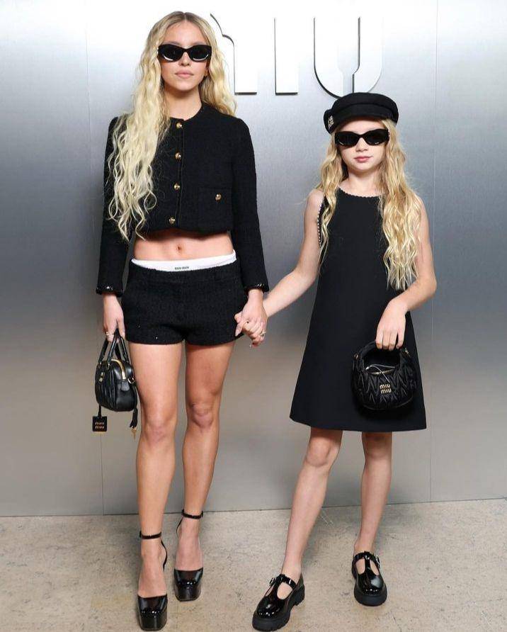 potret Sydney Sweeney bersama sepupunya di Paris (instagram.com/sydney_sweeney)