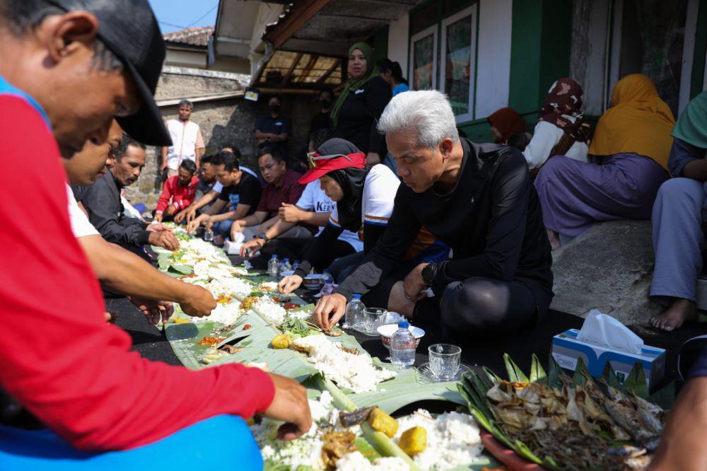 Atikoh Sebut Ganjar Blusukan-Nginap di Rumah Warga Bukan Pencitraan