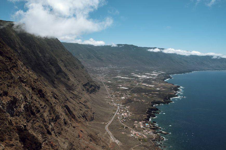 Potret pulau El Hierro. (Unsplash.com/Eva Monzón)
