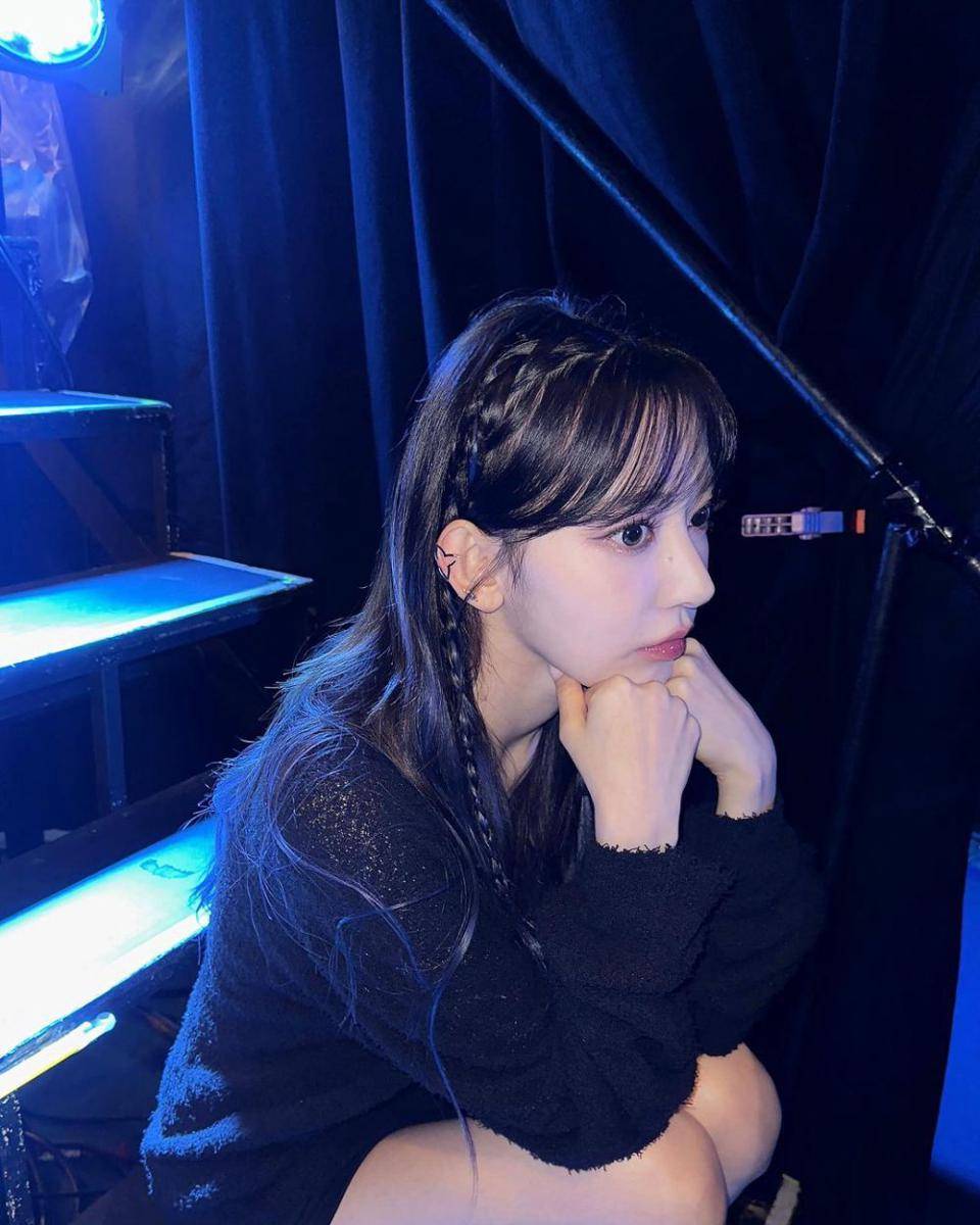 Sakura Miyawaki (instagram.com/39saku_chan)