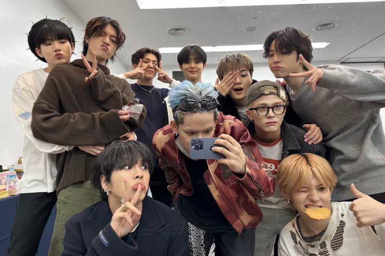 potret TREASURE (instagram.com/yg_treasure_official)