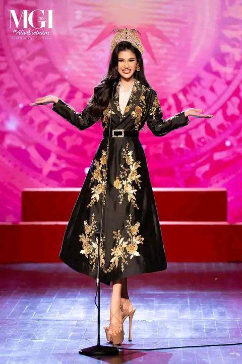 Potret Finalis Terfavorit di Sashing Ceremony Miss Grand International 2023 (Facebook.com/Missosology)