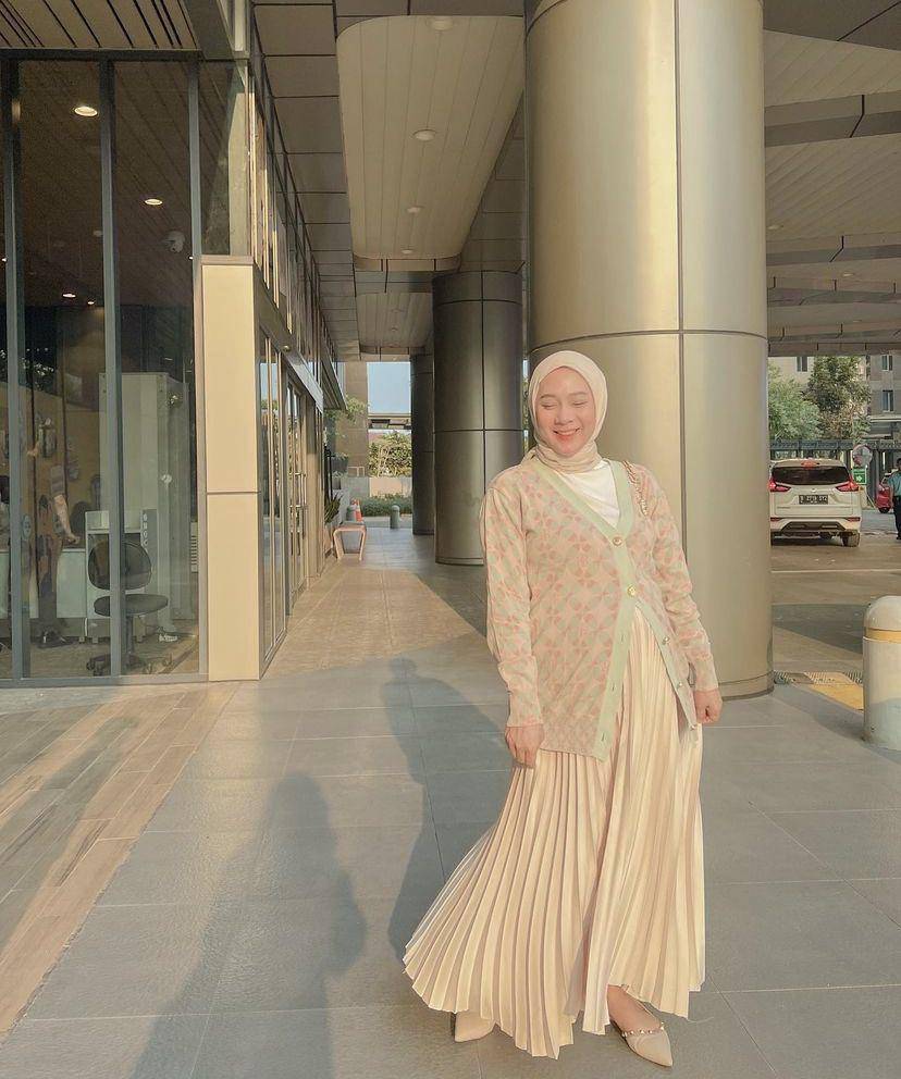 potret perjalanan hamil istri Melki Bajaj hingga lahiran anak kedua (Instagram.com/dewi_melki)