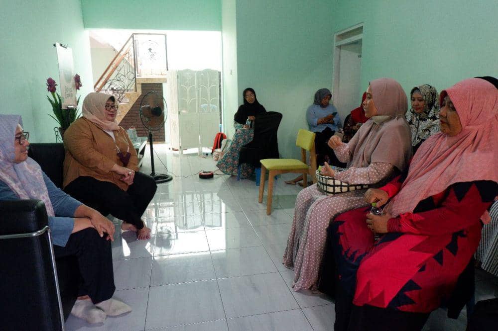 Srikandi Pintar Indonesia dorong perempuan pelaku UMKM kembangkan bisnis. (Dok Srikandi Pintar Indonesia)