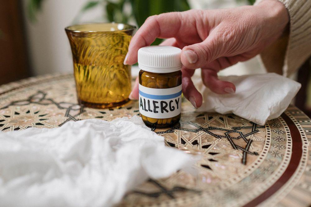 Bingung Obat Alergi? Ini Perbedaan Antihistamin dan Kortikosteroid