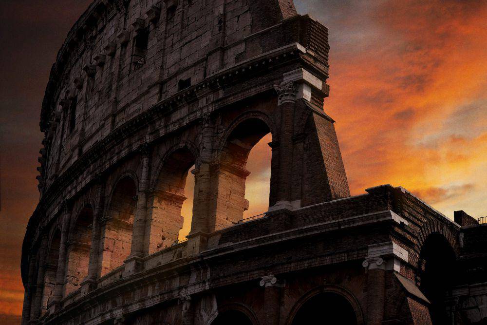 ilustrasi Colosseum (unsplash.com/@dariovero_)