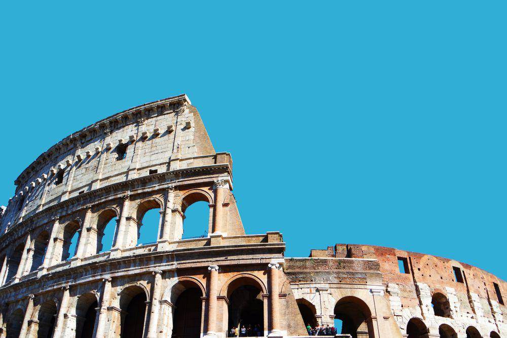 ilustrasi Colosseum (unsplash.com/@michelebit_)