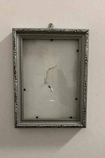 kreasi pintu dan dinding jebol (reddit.com/garbagecannot8)