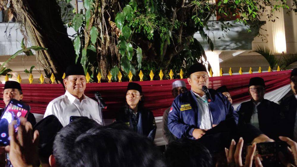 Relawan Samawi mendeklarasikan dukungan duet Prabowo Subianto dan Gibran Rakabuming Raka maju pada Pilpres 2024, Sabtu (7/10/2023). (IDN Times/Yosavat Diva)
