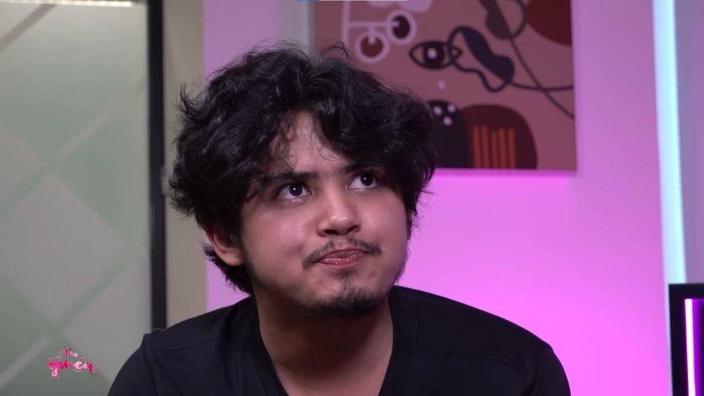 cerita Aliando Syarief kena santet (youtube.com/rickycuaca5349)