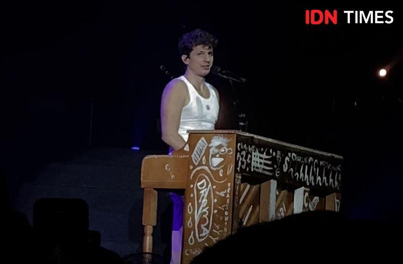 Konser di Jakarta, Charlie Puth Bikin Suasana Hati Bak Roller Coaster