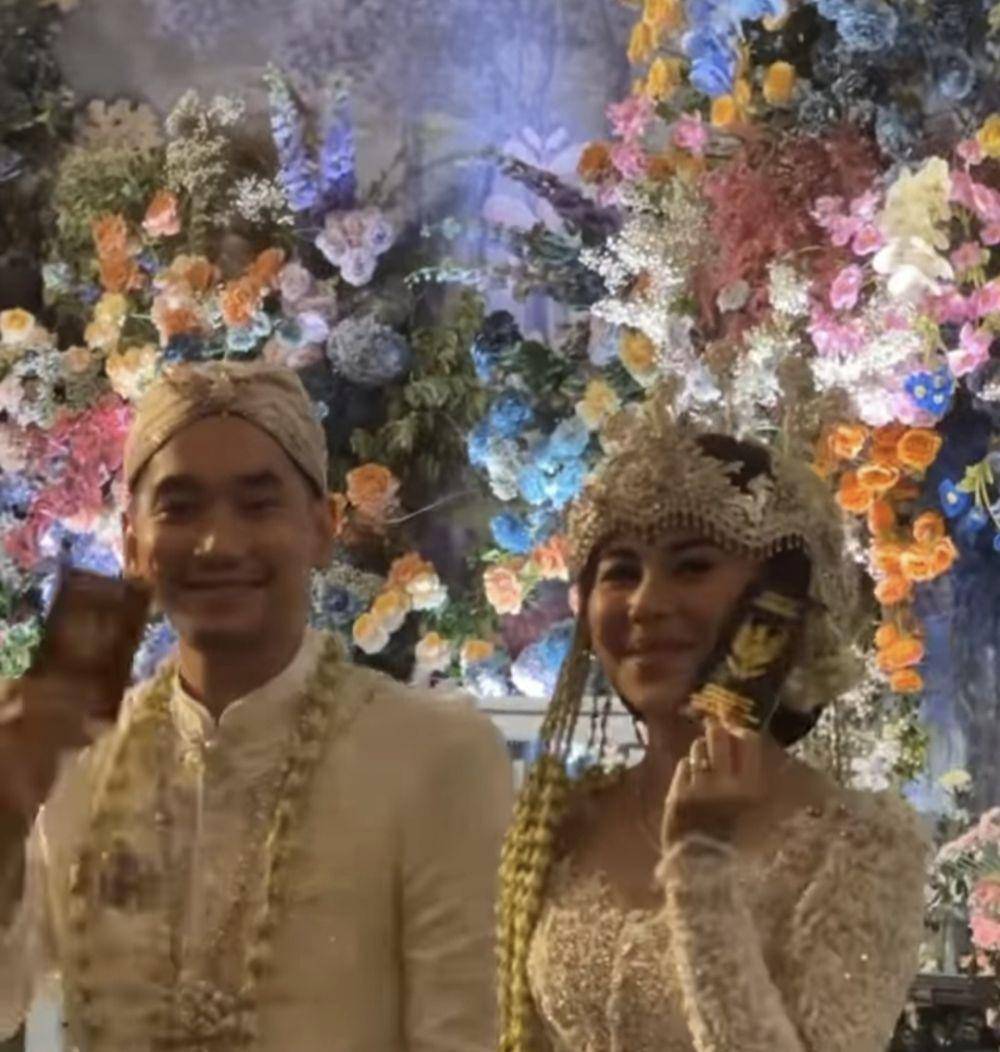 Akad nikah Adinda Thomas dan Raka Akmal. (Instagram.com/fitaanggriani)