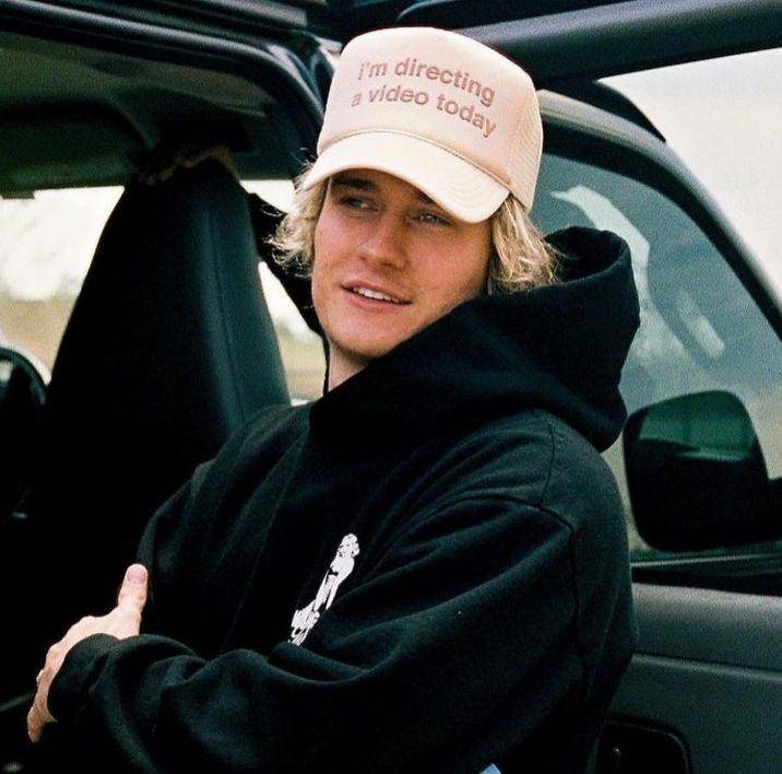 potret Cole Bennett (instagram.com/colebennett)