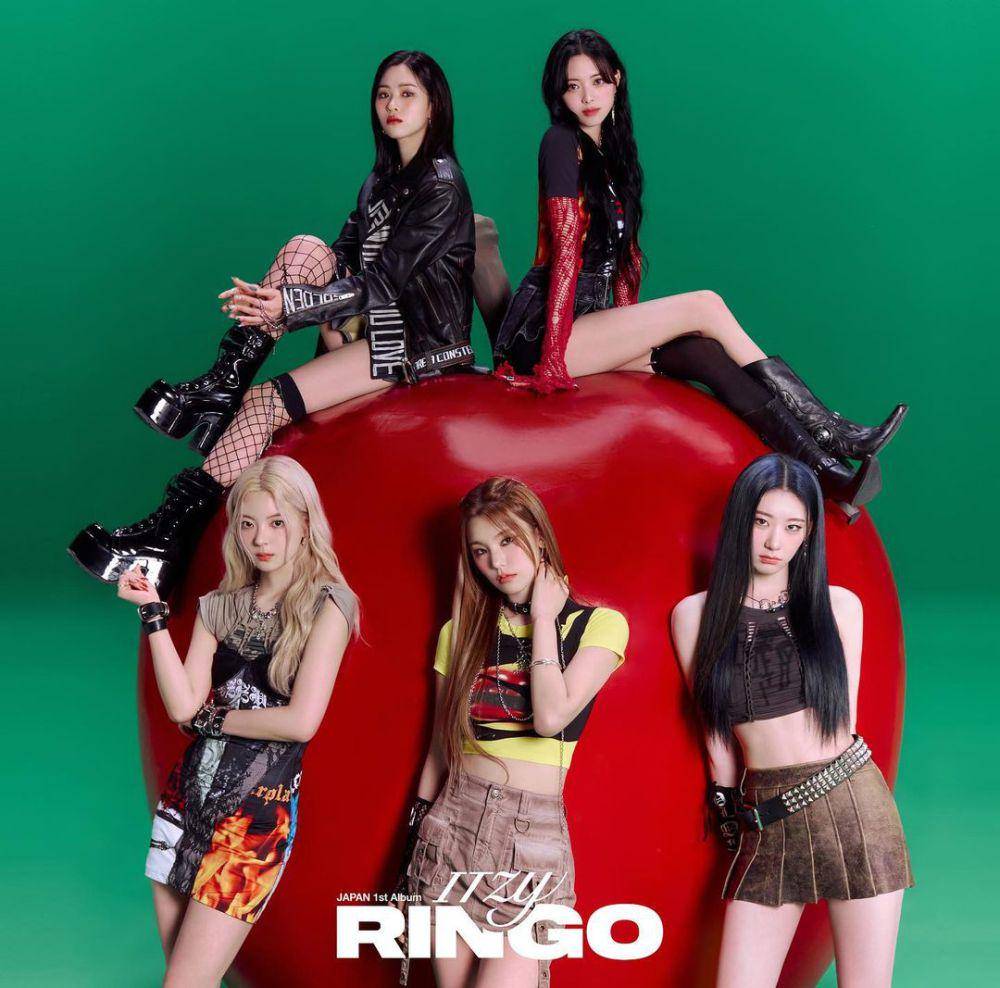 ITZY JAPAN 1st Album (instagram.com/itzyofficial_jp)