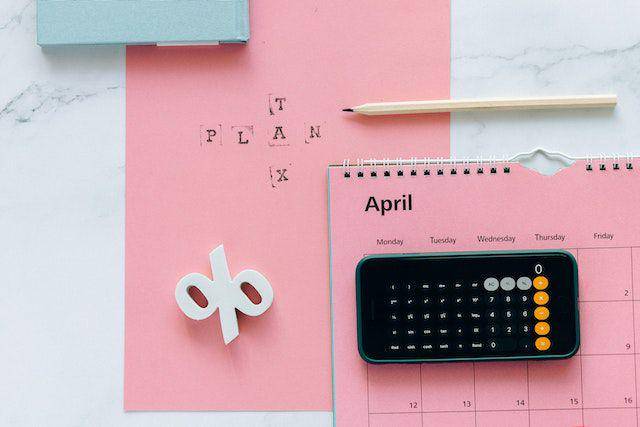 ilustrasi kalender April. (pexels.com/Nataliya Vaitkevich)