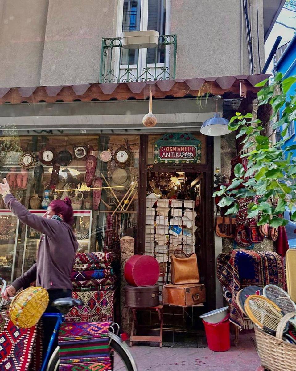 unggahan Sanjana Sanghi (instagram.com/sanjanasanghi96)