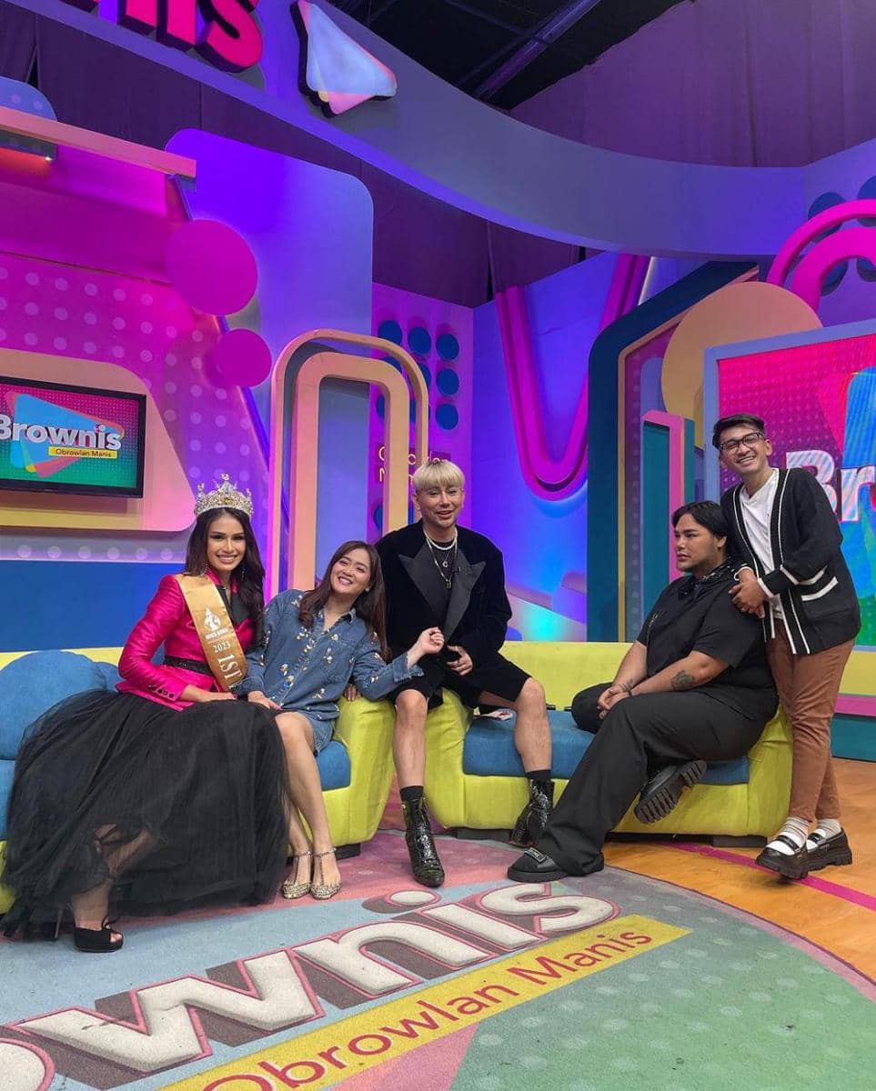 Potret Homecoming Sahida Sheik Usai Miss Aura International 2023 (Instagram.com/sahidasheikk)