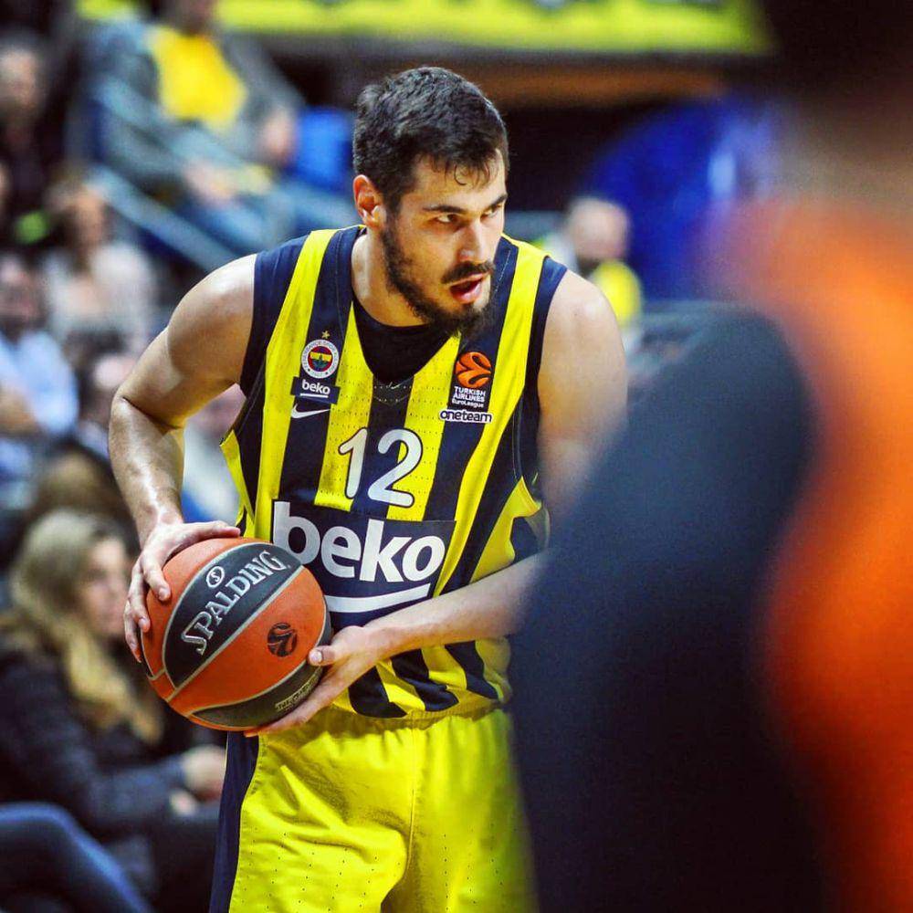 Nikola Kalinic saat berseragam Fenerbahce. (instagram.com/nikola_kalina)