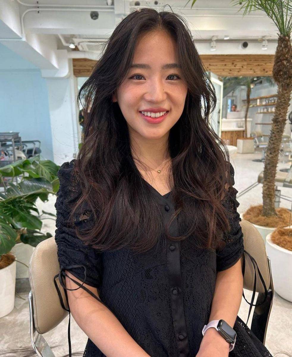 Haruka Nakagawa (instagram.com/haruuuu_chan)