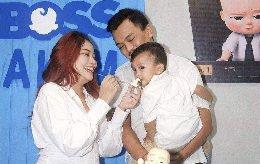 potret Hanum Mega rayakan ultah anak bareng mantan suami (Instagram.com/real.hanummega)