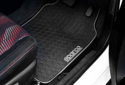 Karpet Mobil Sparco (dok. IDN Times)
