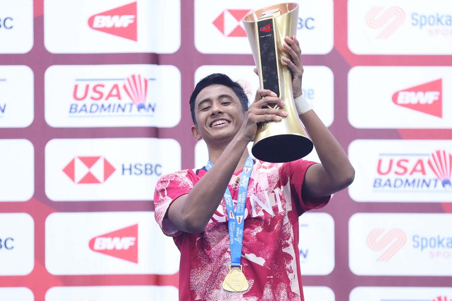10 Potret Perjuangan Alwi Farhan di WJC 2023, Raih Medali Emas!