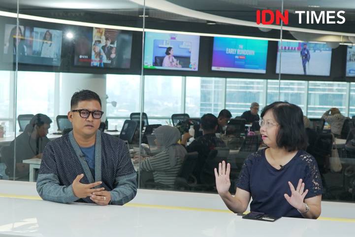 SVP Head of Brand Management and Strategy Building IM3, Fahroni Arifin dalam program Real Talk with Uni Lubis by IDN Times, Senin (9/10/2023). (IDN Times/Rendy Septian Anwar)
